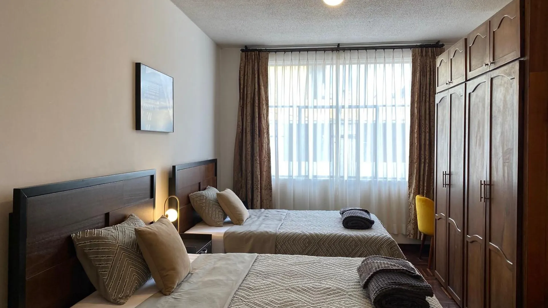 Great Location Quito Apartments